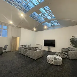  Apartment #20 Grimston St 2 Bedroom Near Hull New Theatre